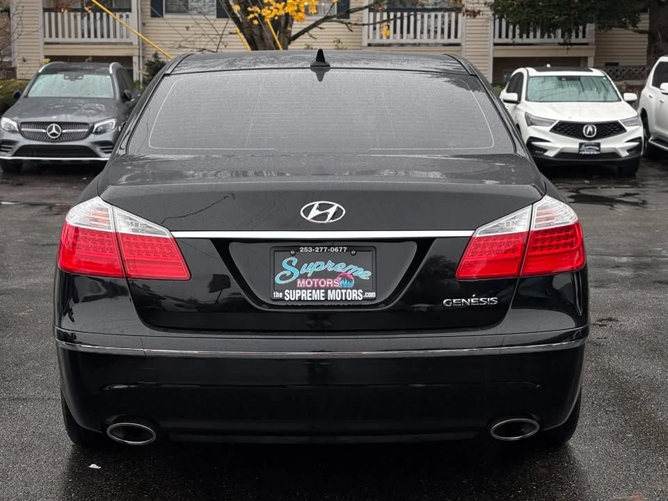 2009 Hyundai Genesis - Image 7 of 18