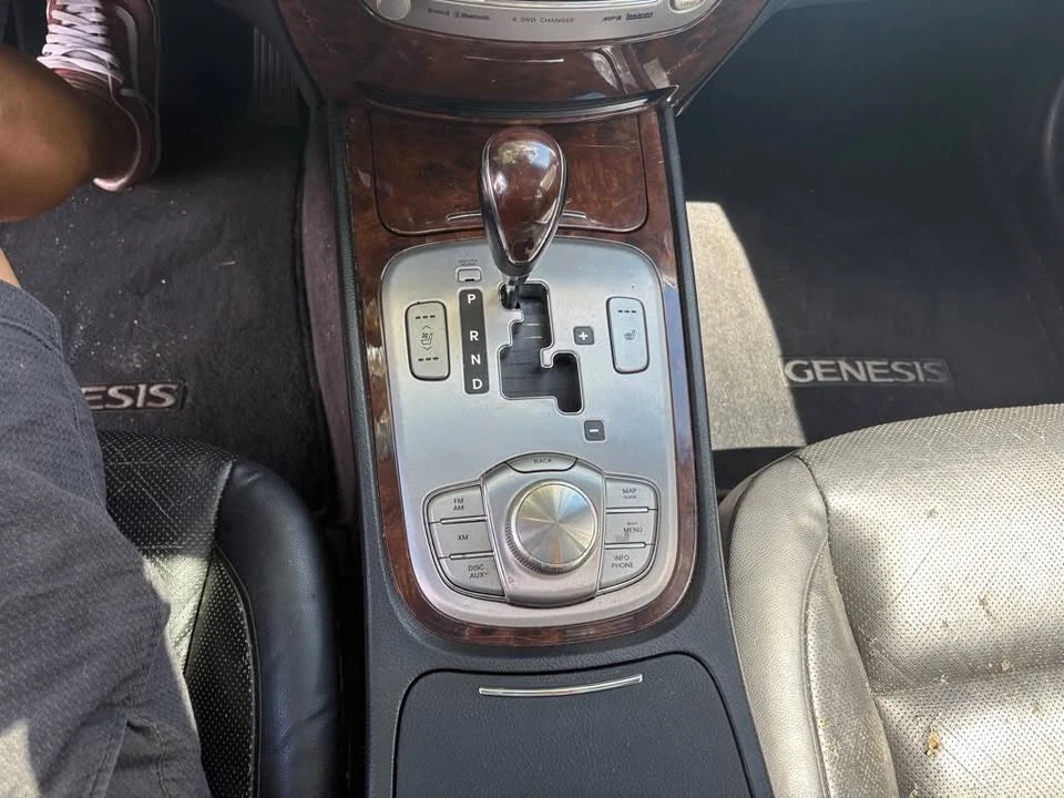 2009 Hyundai Genesis - Image 18 of 18