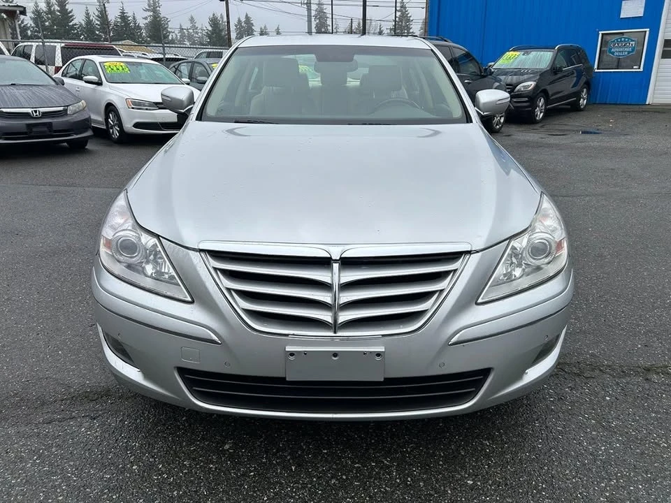 2009 Hyundai Genesis - Image 5 of 20