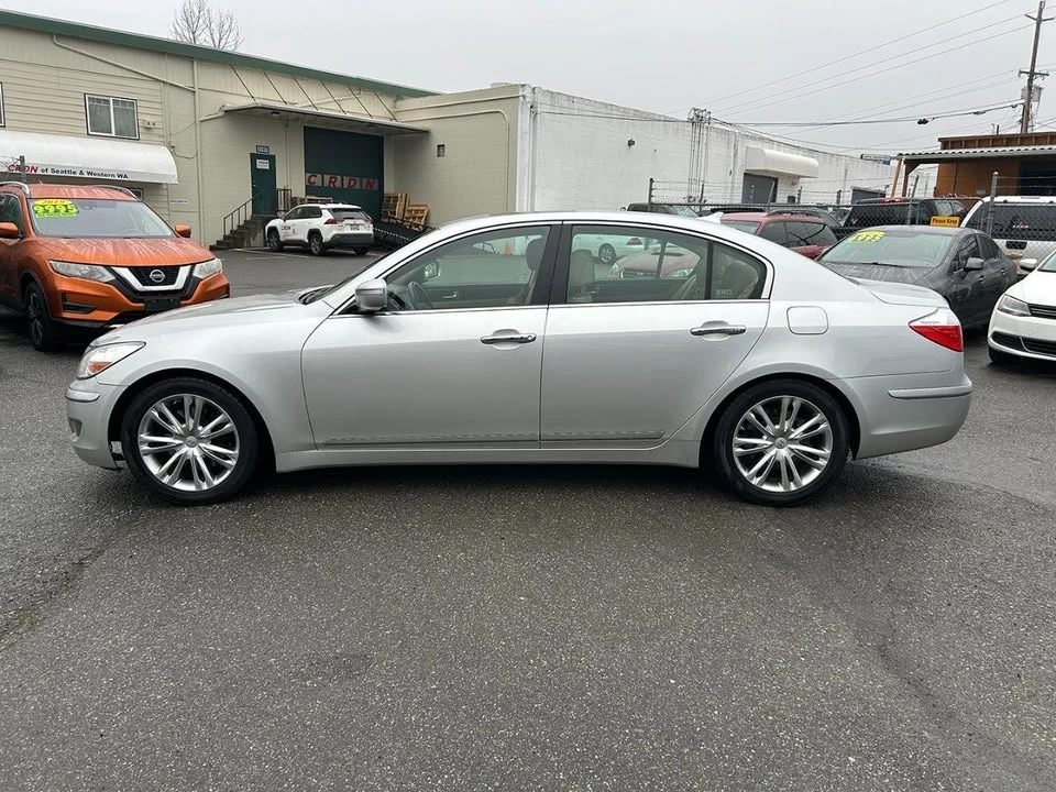 2009 Hyundai Genesis - Image 3 of 20