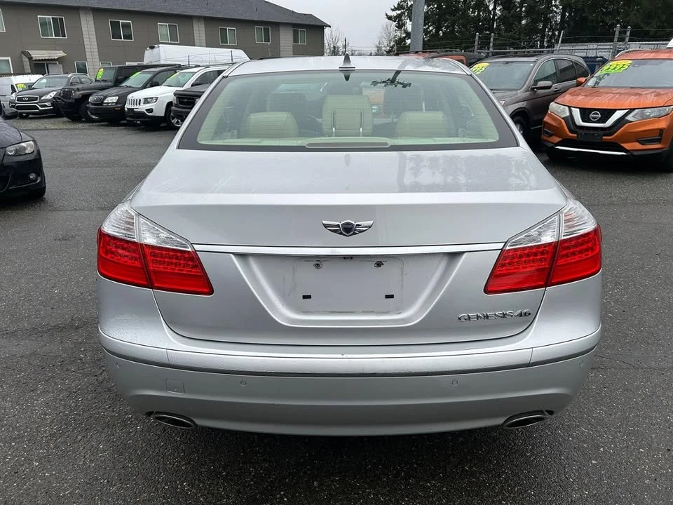 2009 Hyundai Genesis - Image 6 of 20