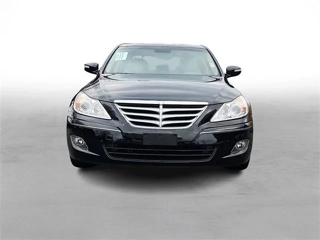 2009 Hyundai Genesis - Image 2 of 17