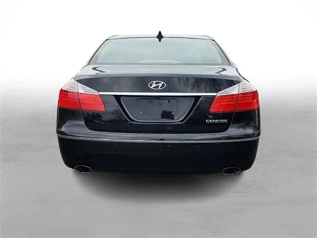 2009 Hyundai Genesis - Image 4 of 17