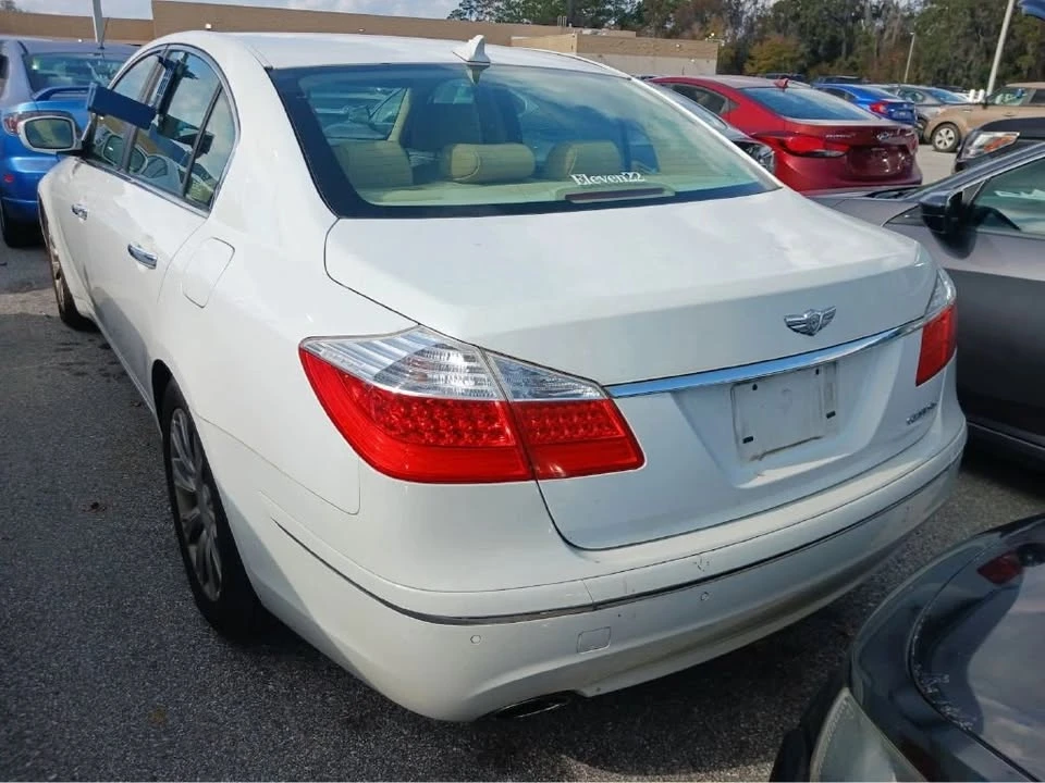 2009 Hyundai Genesis - Image 3 of 6