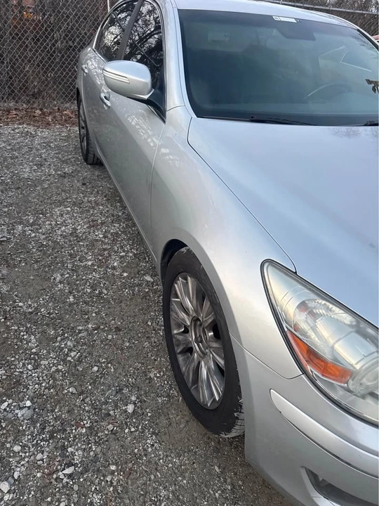 2009 Hyundai Genesis - Image 3 of 6
