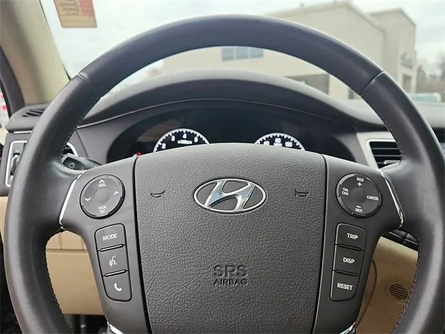 2009 Hyundai Genesis - Image 17 of 17
