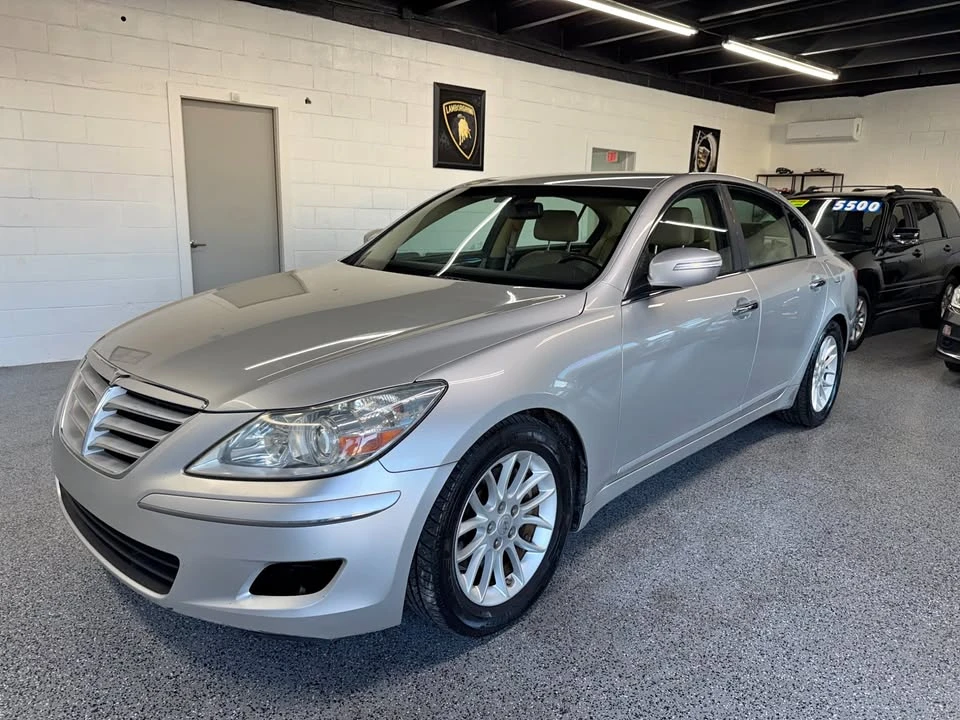 2009 Hyundai Genesis - Image 2 of 15