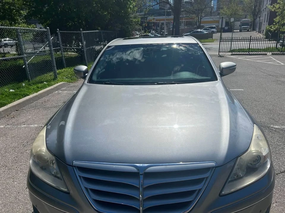 2009 Hyundai Genesis - Image 3 of 6