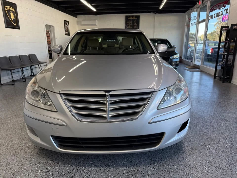 2009 Hyundai Genesis - Image 3 of 15