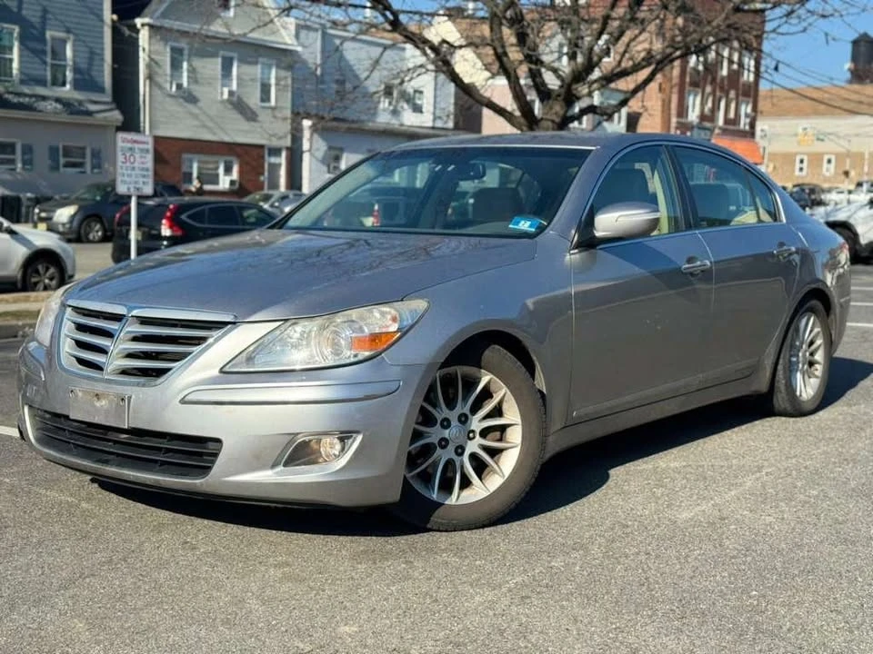 2009 Hyundai Genesis - Image 11 of 11
