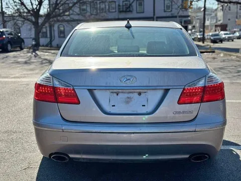 2009 Hyundai Genesis