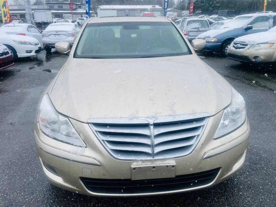 2009 Hyundai Genesis - Image 6 of 14