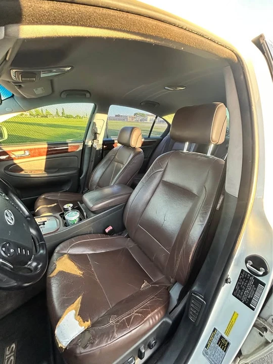 2009 Hyundai Genesis - Image 5 of 8