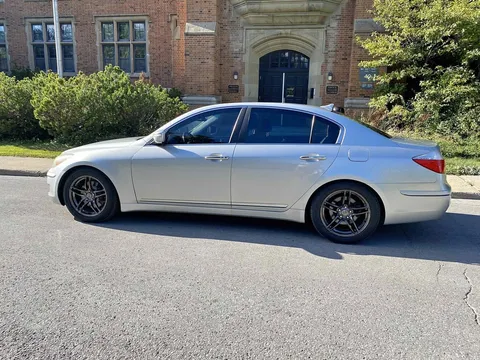 2009 Hyundai Genesis 4.6 Liter V8