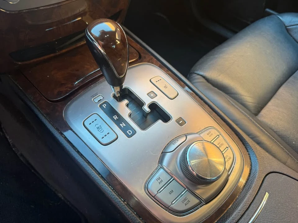 2009 Hyundai Genesis - Image 10 of 12