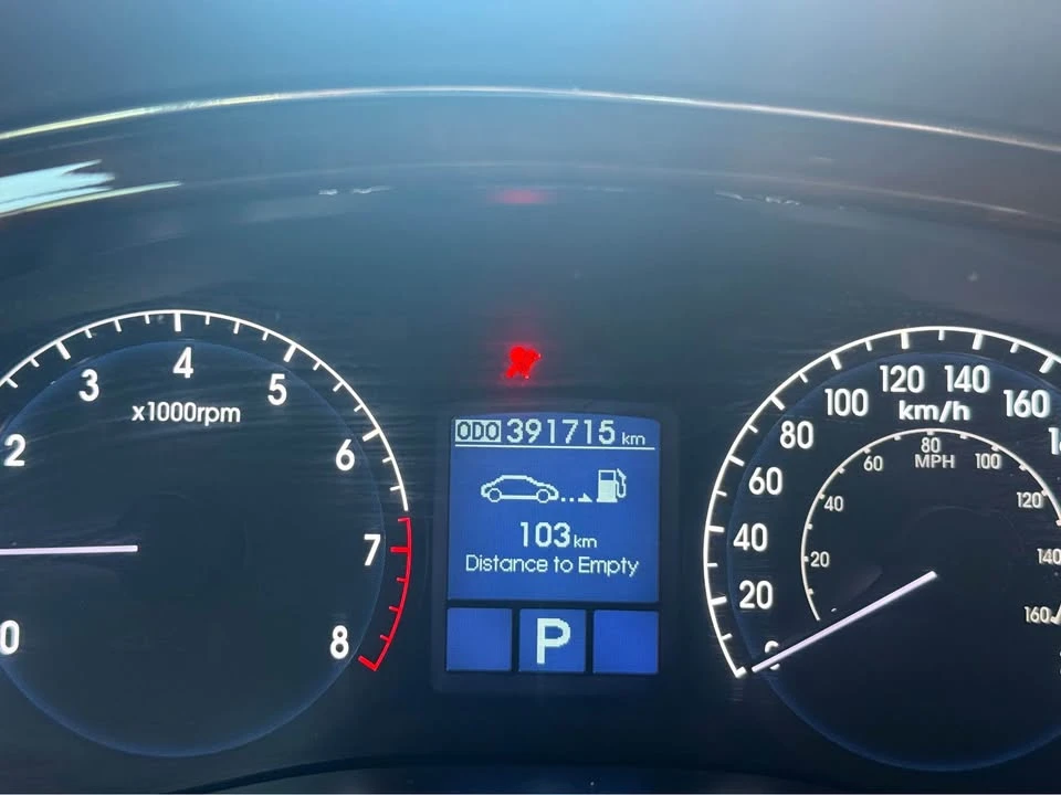 2009 Hyundai Genesis - Image 12 of 12