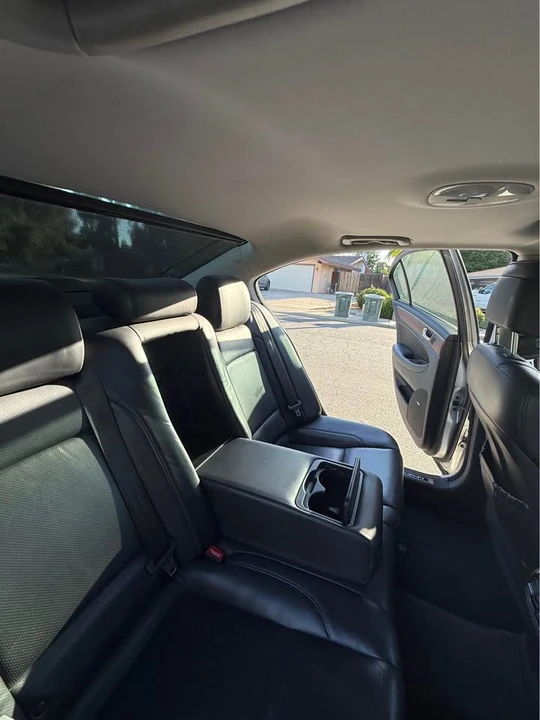 2009 Hyundai Genesis - Image 14 of 18