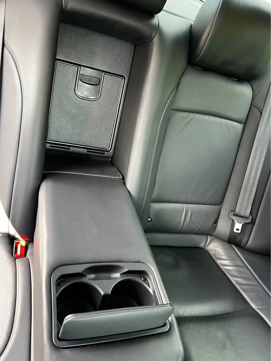 2009 Hyundai Genesis - Image 16 of 17