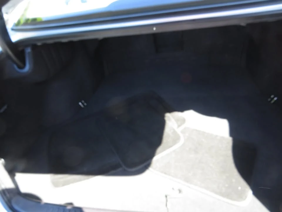 2009 Hyundai Genesis - Image 15 of 18