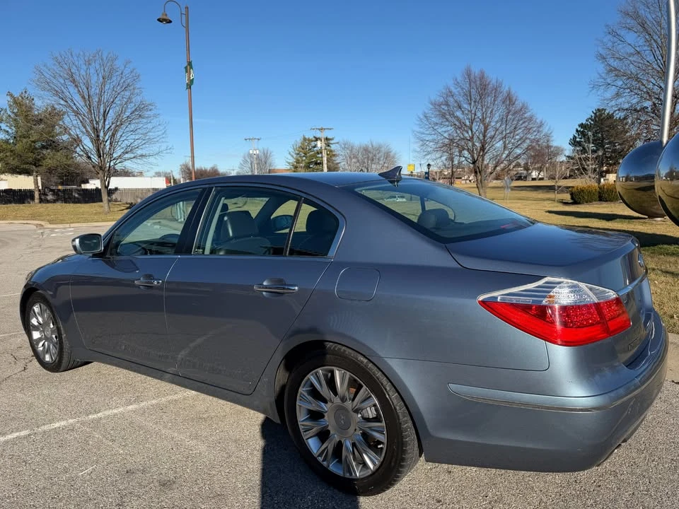 2009 Hyundai Genesis - Image 6 of 20