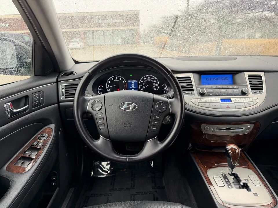 2009 Hyundai Genesis - Image 19 of 20