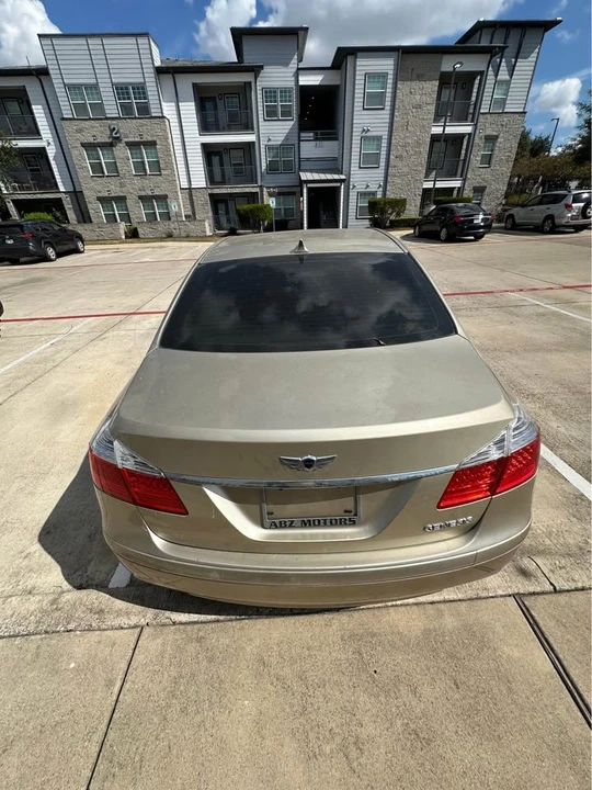 2009 Hyundai Genesis - Image 15 of 15