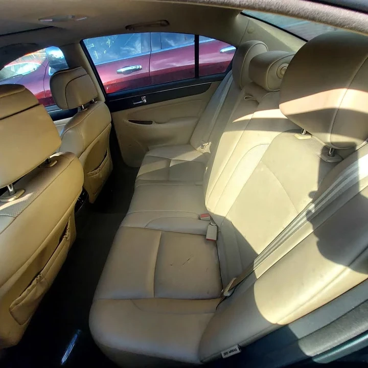 2009 Hyundai Genesis - Image 7 of 7