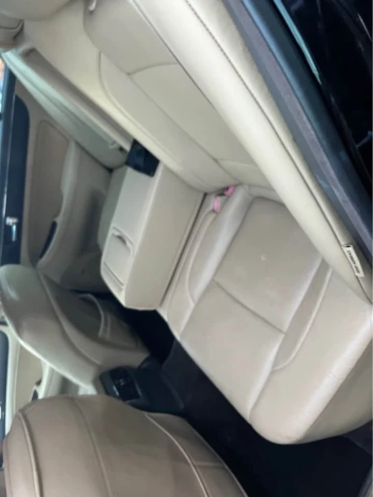 2009 Hyundai Genesis - Image 8 of 9