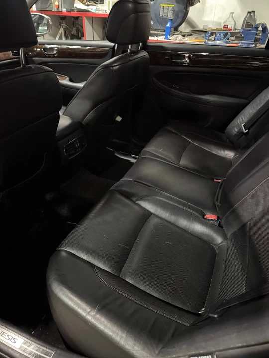 2009 Hyundai Genesis - Image 3 of 11