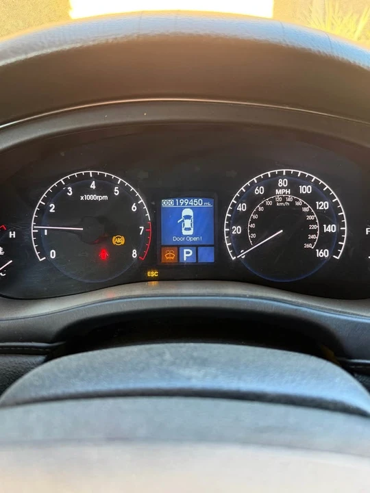 2009 Hyundai Genesis - Image 7 of 7