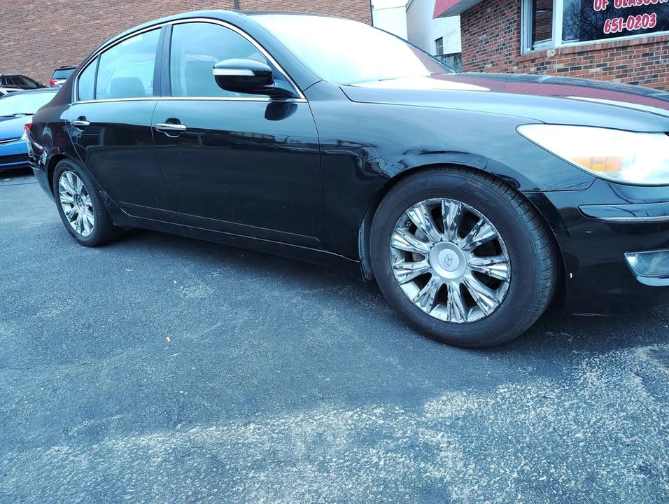 2009 Hyundai Genesis - Image 5 of 7
