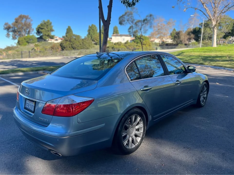 2009 Hyundai Genesis - Image 7 of 20