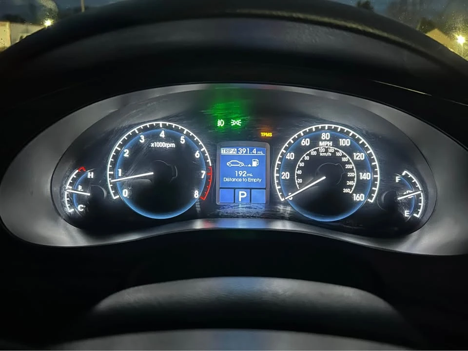 2009 Hyundai Genesis - Image 5 of 16