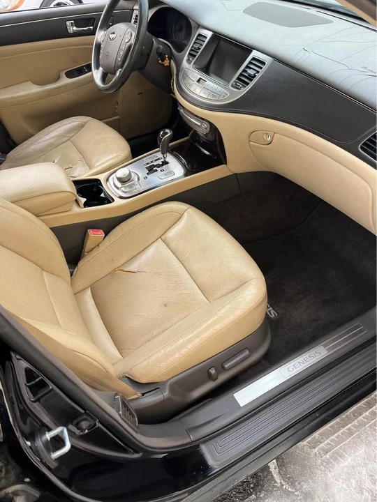 2009 Hyundai Genesis - Image 6 of 9