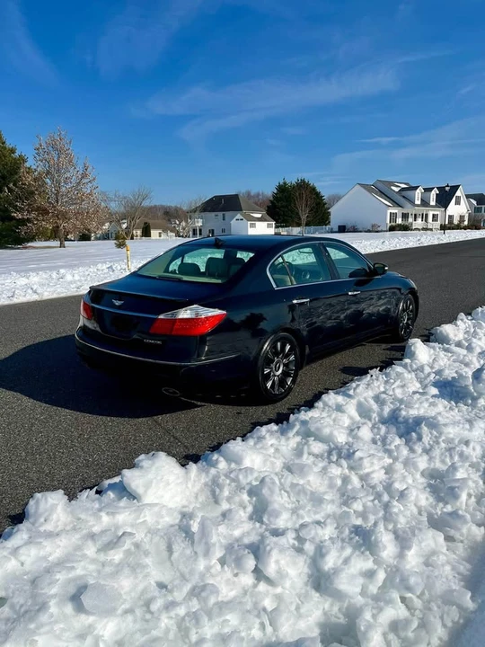2009 Hyundai Genesis - Image 3 of 9