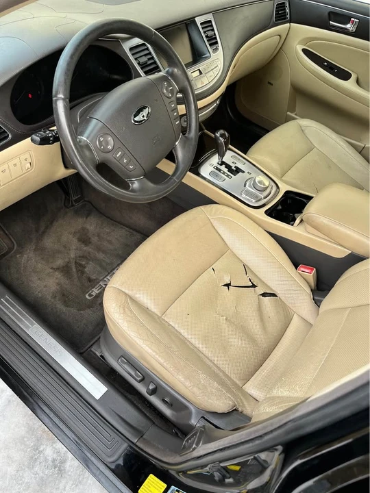 2009 Hyundai Genesis - Image 7 of 9