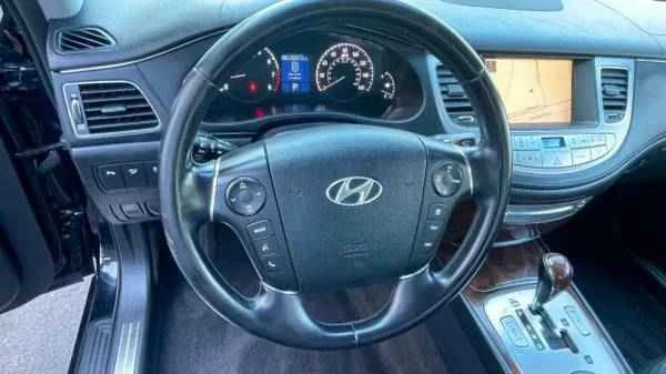 2009 Hyundai Genesis - Image 5 of 6