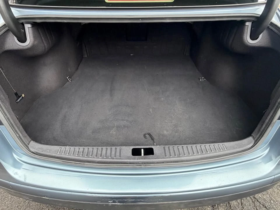 2009 Hyundai Genesis - Image 20 of 20