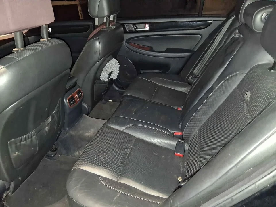 2009 Hyundai Genesis - Image 3 of 8