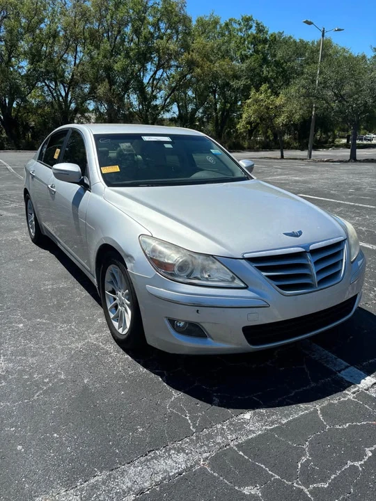 2009 Hyundai Genesis - Image 2 of 8