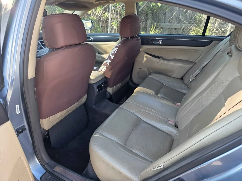 2009 Hyundai Genesis - Image 5 of 8