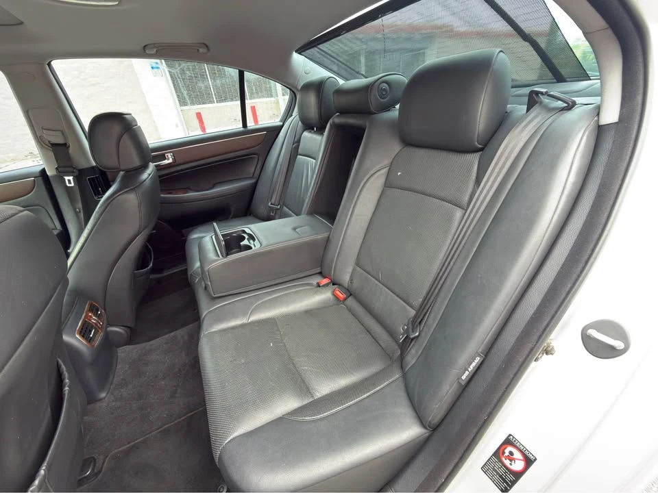 2009 Hyundai Genesis - Image 8 of 11
