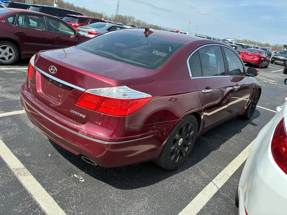 2009 Hyundai Genesis - Image 4 of 7