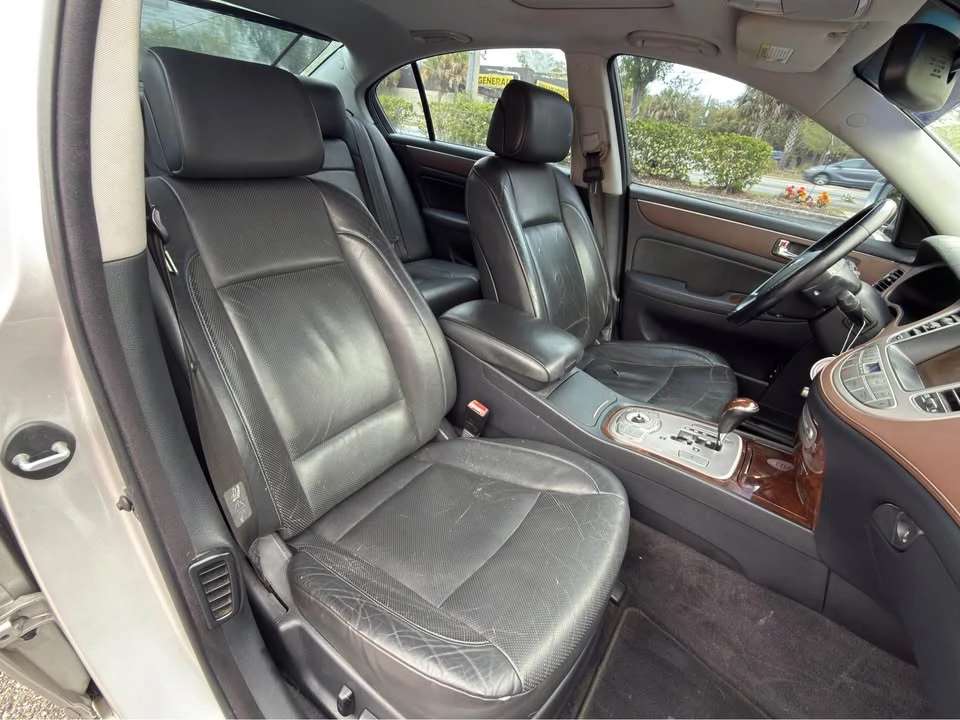 2009 Hyundai Genesis - Image 3 of 11