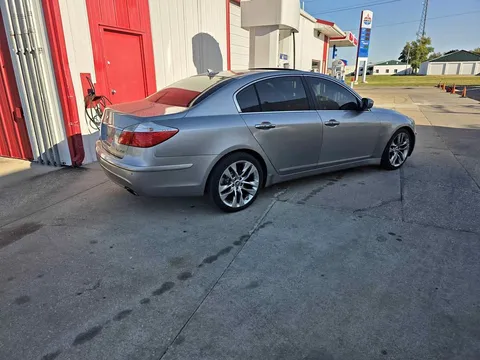 2009 Hyundai Genesis 3.8 Sedan
