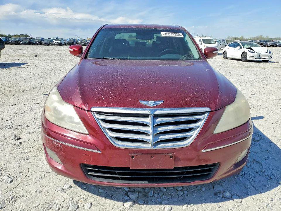 2009 Hyundai Genesis - Image 10 of 13