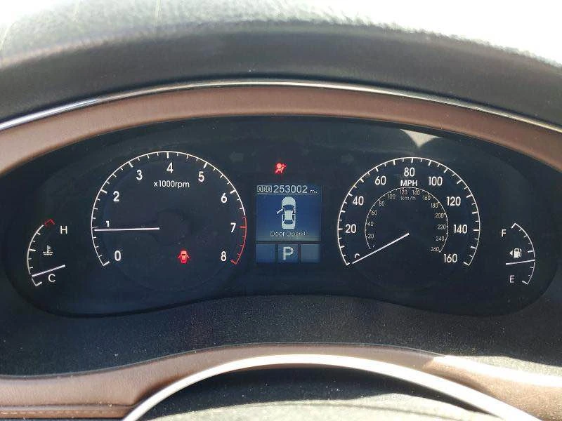 2009 Hyundai Genesis - Image 12 of 13