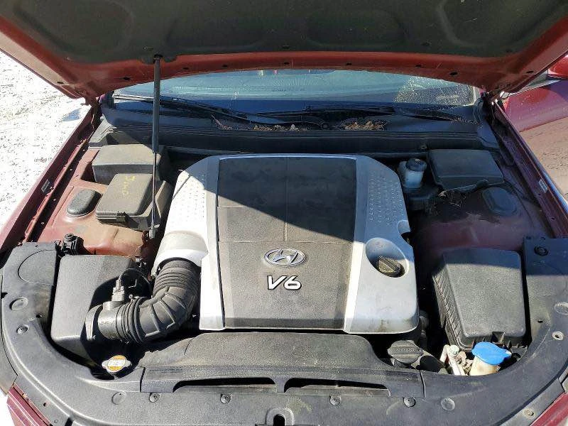 2009 Hyundai Genesis - Image 11 of 13