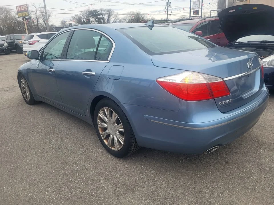 2009 Hyundai Genesis - Image 13 of 13