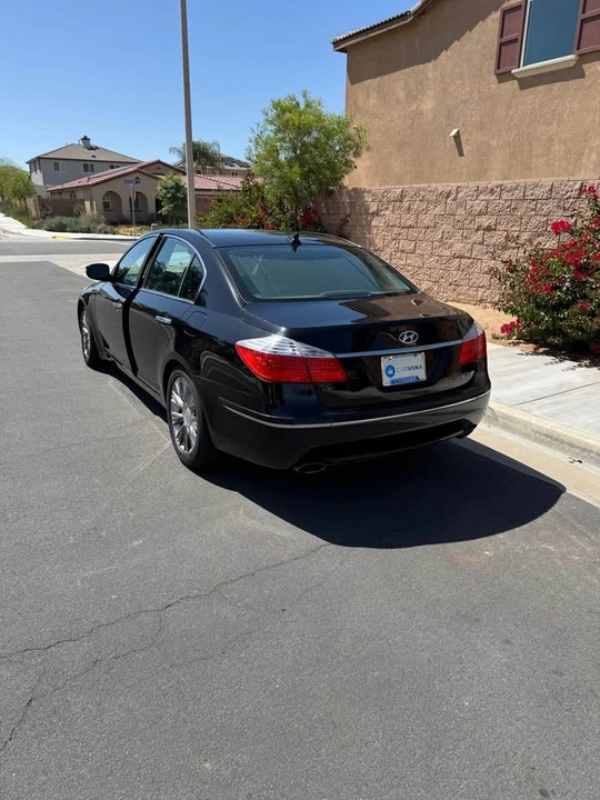 2009 Hyundai Genesis - Image 2 of 6